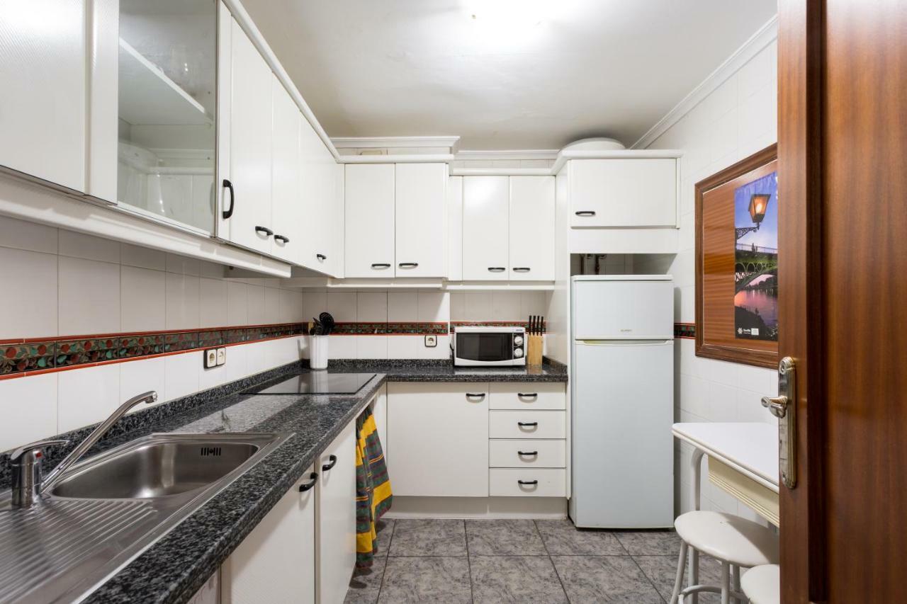 شقة Holi-Rent Albareda إشبيلية المظهر الخارجي الصورة