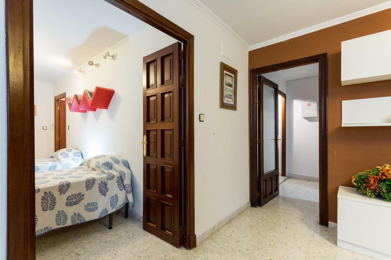 شقة Holi-Rent Albareda إشبيلية المظهر الخارجي الصورة