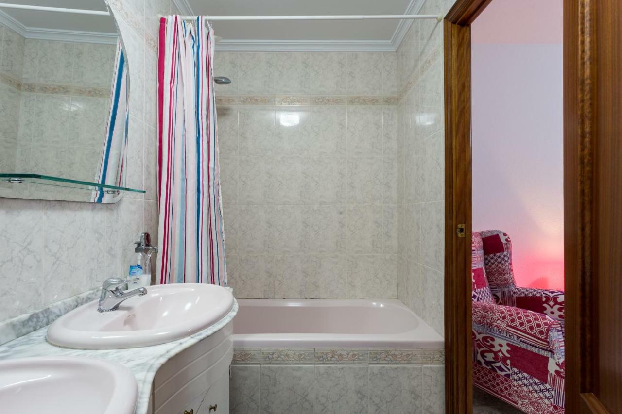 شقة Holi-Rent Albareda إشبيلية المظهر الخارجي الصورة