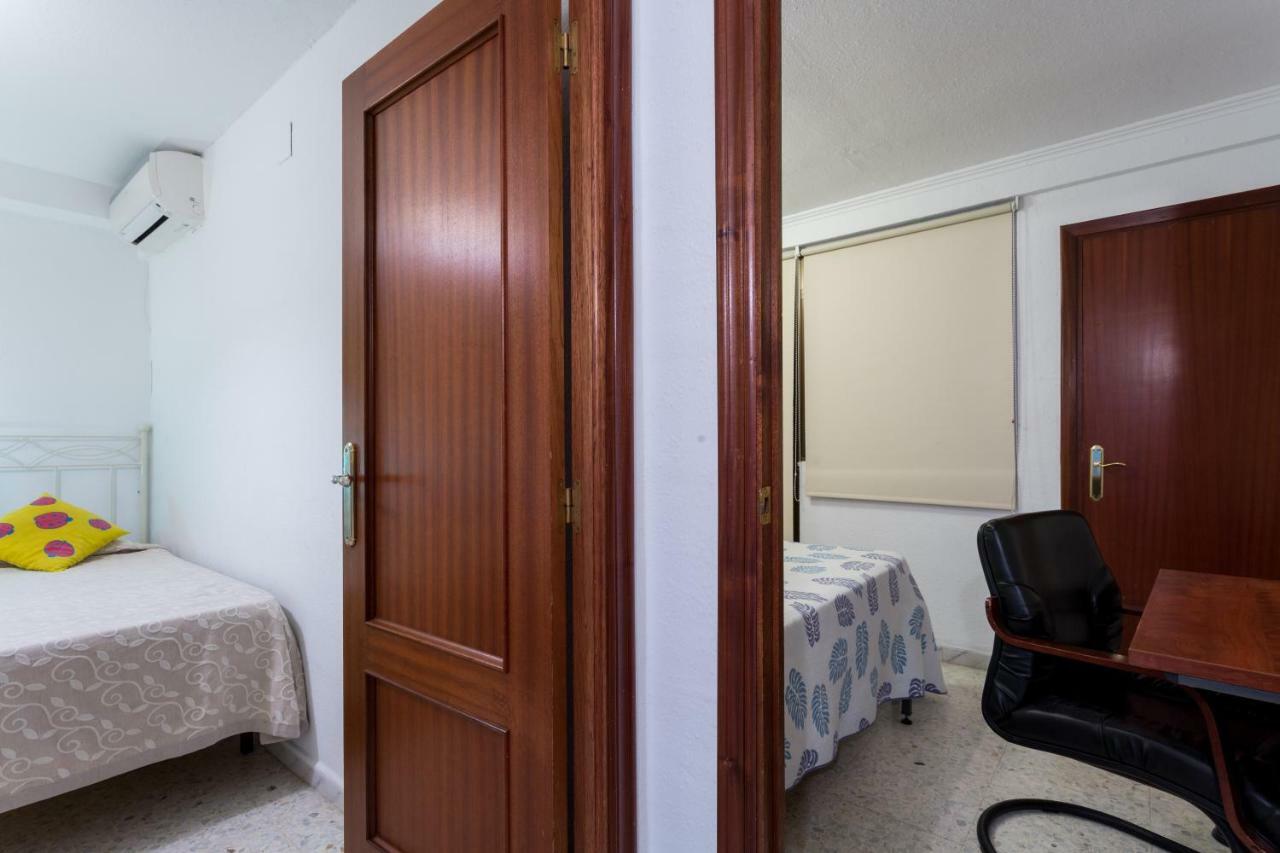 شقة Holi-Rent Albareda إشبيلية المظهر الخارجي الصورة